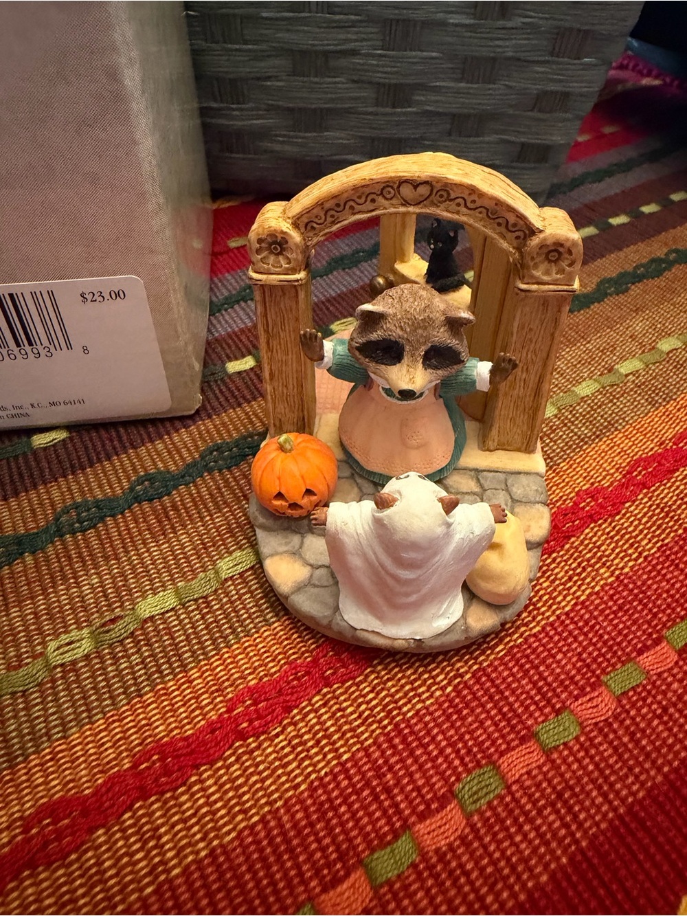 Hallmark Tender touches -hand Painted Raccoon Halloween Figurine - Fright